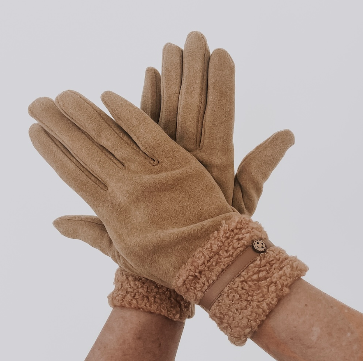 Teddy Fur Cuff Gloves