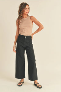 Stretched Fabric Front Pocket Pants