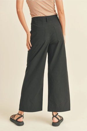 Stretched Fabric Front Pocket Pants