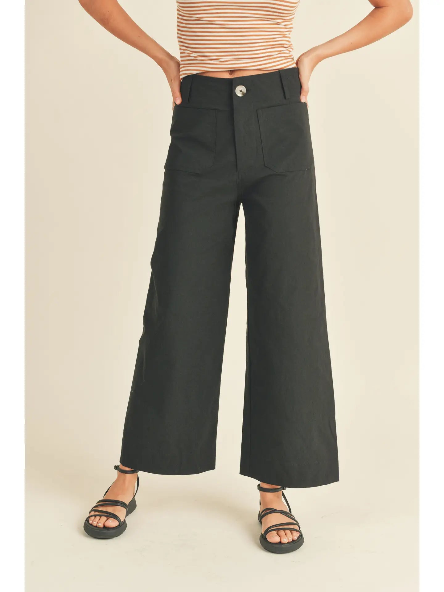 Stretched Fabric Front Pocket Pants